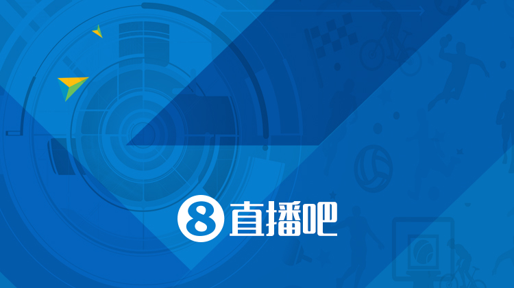  亞歷山大賽后接受采訪時，勇士主場一名球迷疑似在后面偷偷“豎中指”